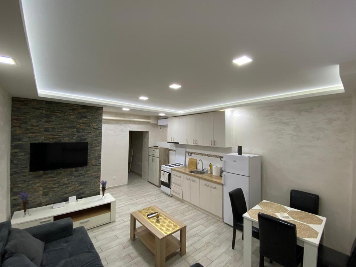 Apartment Daca 1 *