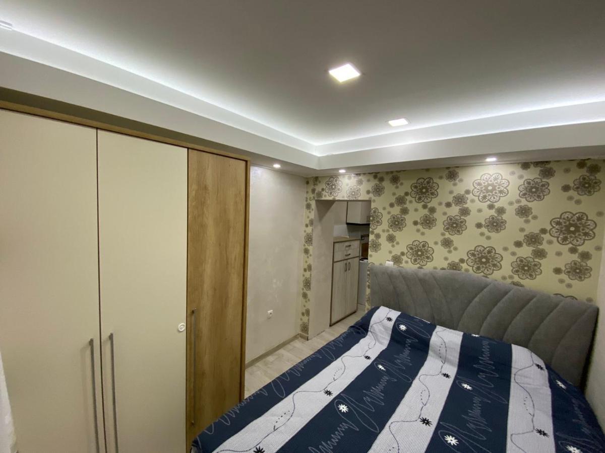 Apartment Daca 1 *