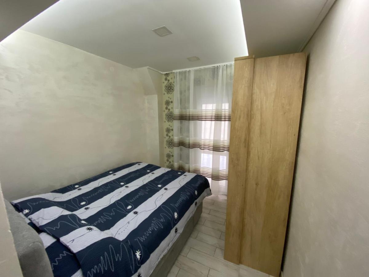 Apartment Daca 1 *
